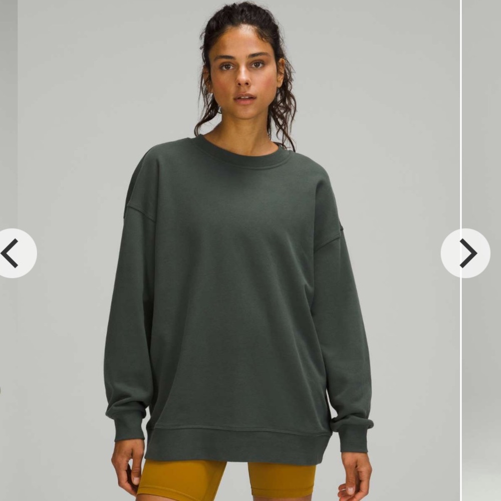LIKE NEW PERFECTLY OVERSIZED CREW, Smoked Spruce, SIZE 6